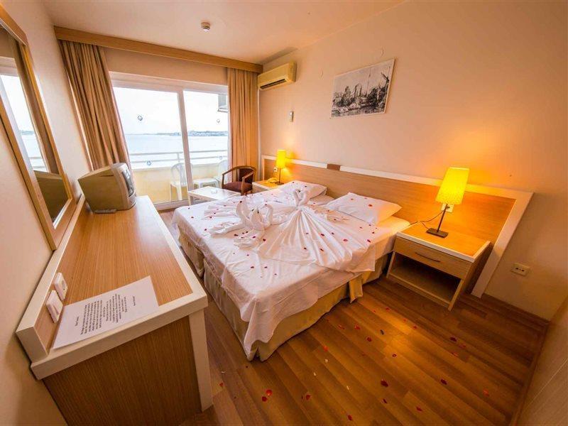 Tuntas Beach Hotel Altinkum Didim Esterno foto